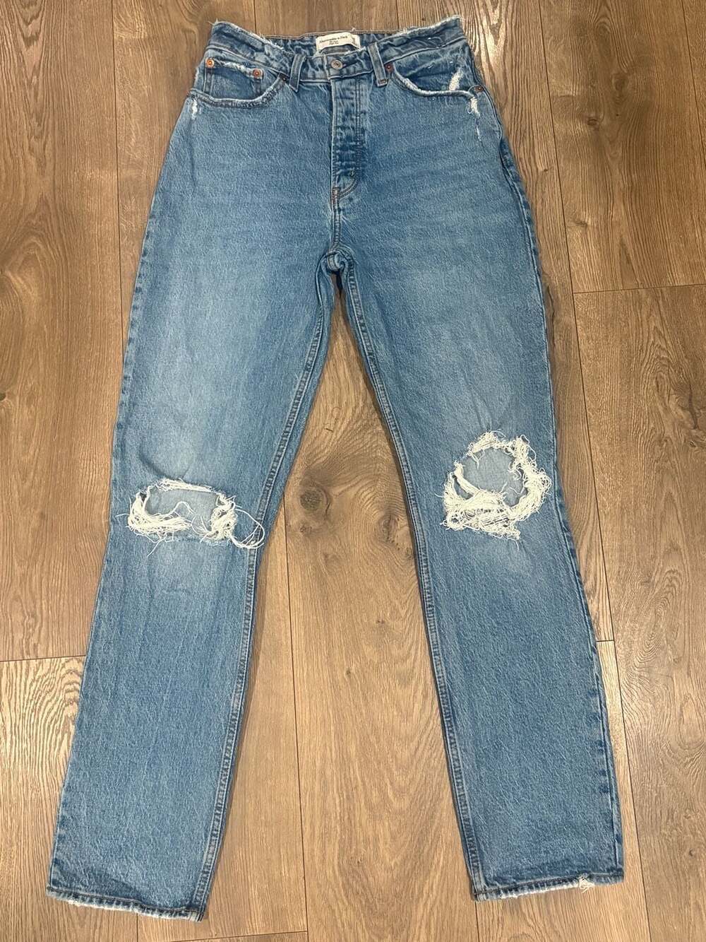 Abercrombie & Fitch Curve Love The Dad High Rise Distressed Jeans Size 26x32